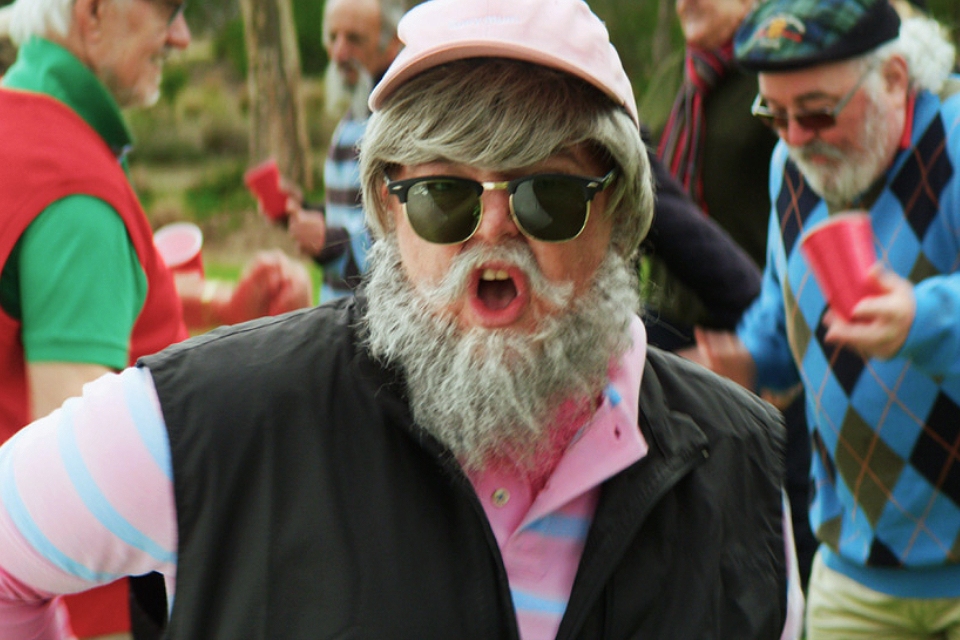 Самую популярную песню в мире определил Shazam