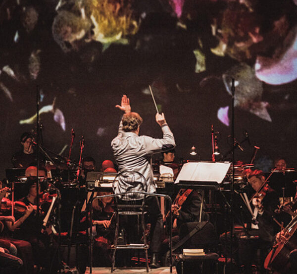 Шоу «Любовь, сошедшая с экрана»