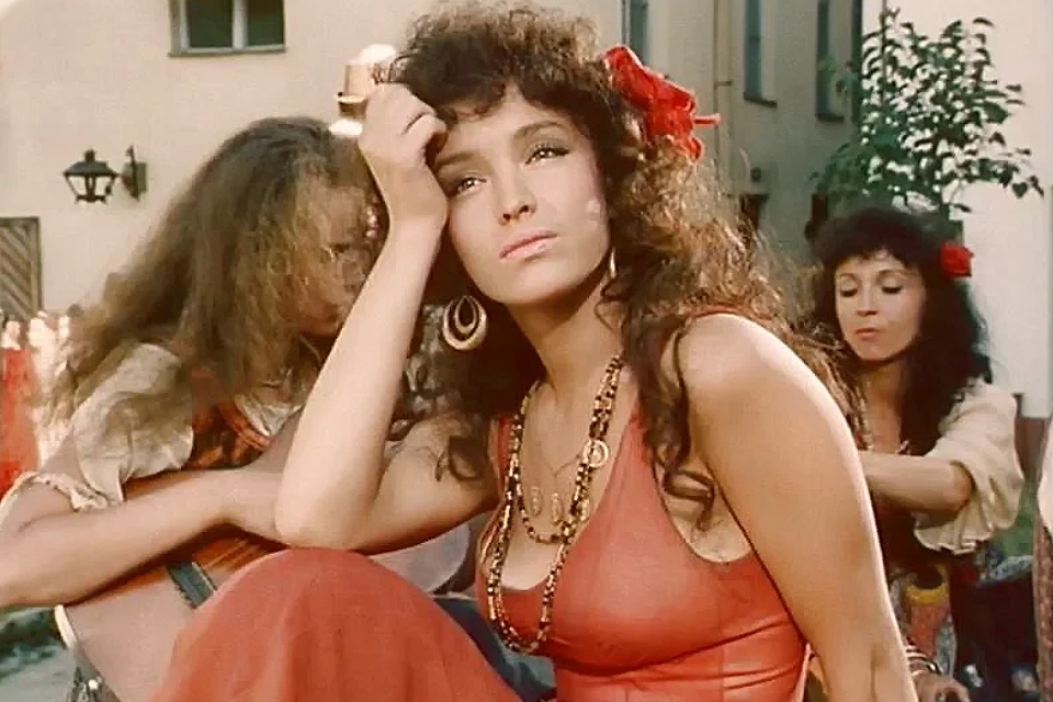 Күйеуім жұмыстан ерте келді порно