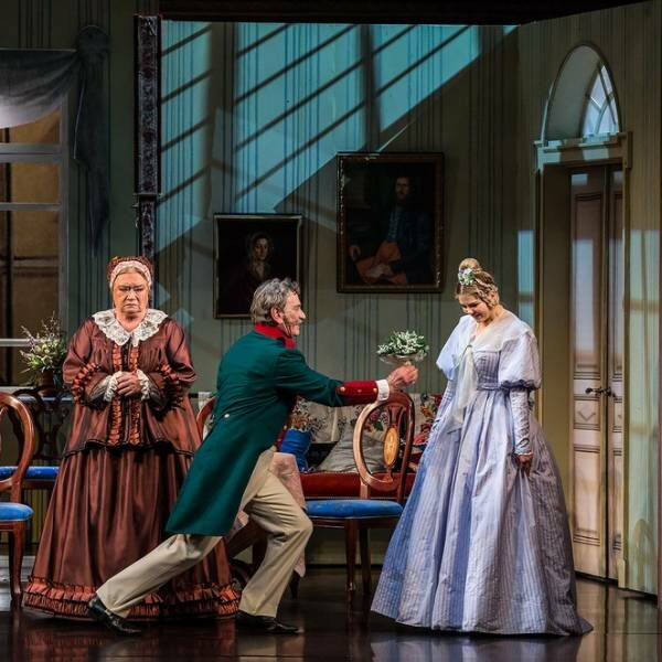 Спектакль «Женитьба» в Малом театре