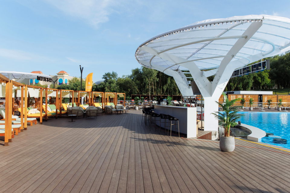 Клуб Dream Beach Club открылся на «Острове Мечты» в Москве 10 июня 2023