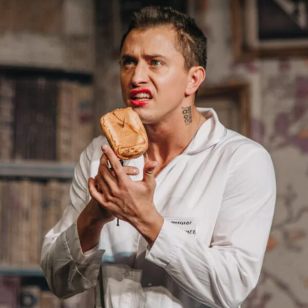 Спектакль «Авантюристы поневоле»