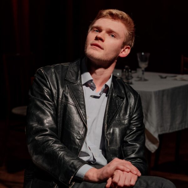 Спектакль «Други игрищ и забав» в Театре Гоголя