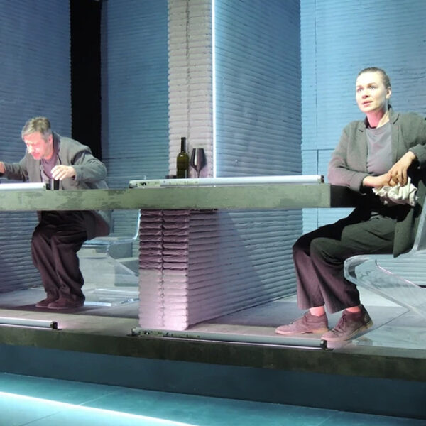 Спектакль «Стоики» в МХТ Чехова