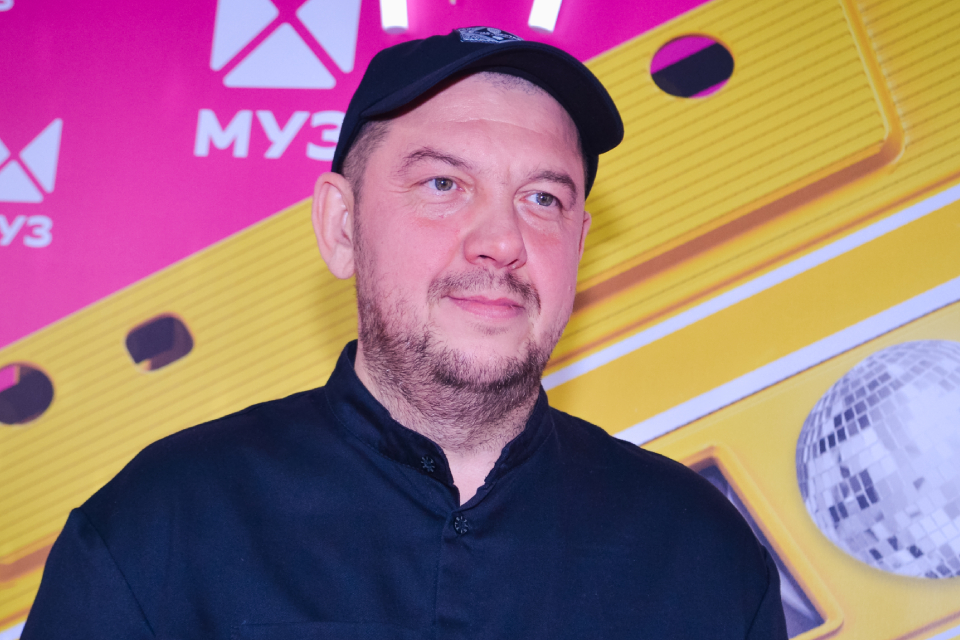Сергей Бобунец проиграл группе «Три дня дождя» в шоу «Битва поколений»