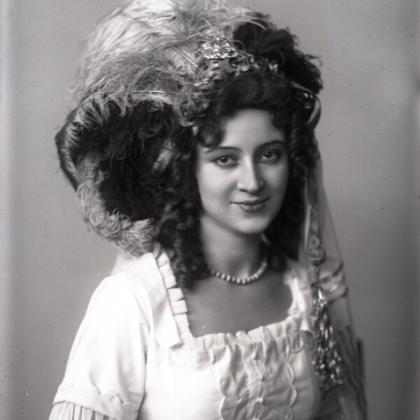 Выставка «Ты. Тебе. Тебя. История любви Николая Эрдмана и Ангелины Степановой»