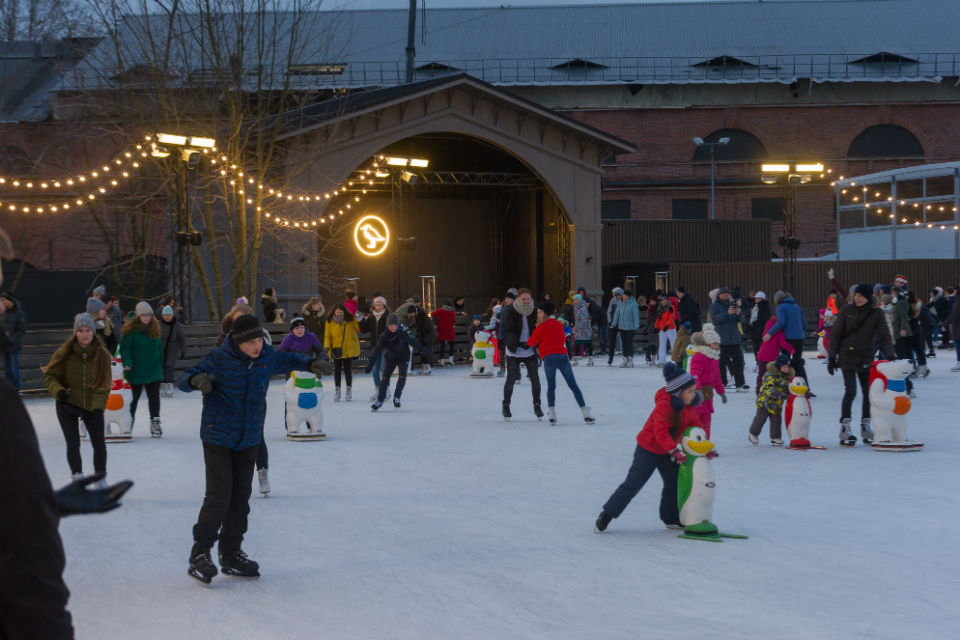 Музыкальные тематические сеансы появятся на катке в «Новой Голландии»