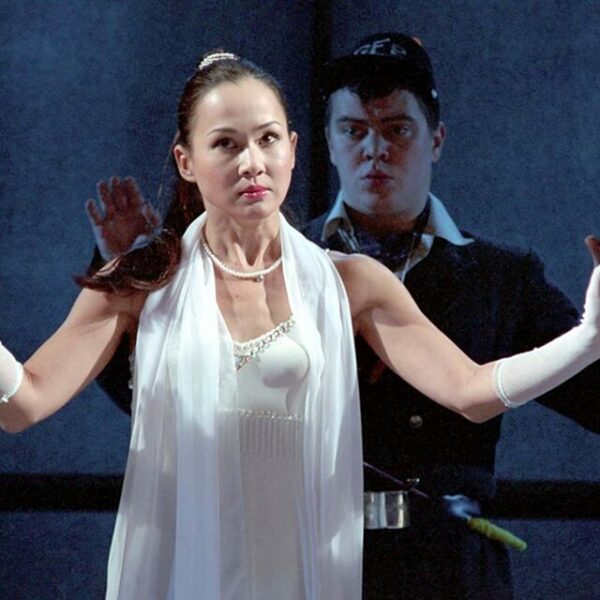 Спектакль «Безымянная звезда»