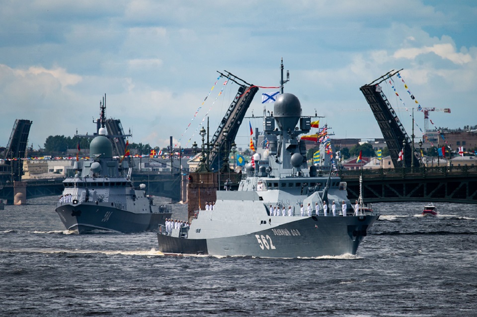 10 лучших идей, куда сходить на выходные в Санкт-Петербурге 30-31 июля 2022: празднуем День ВМФ и слушаем концерты под открытым небом