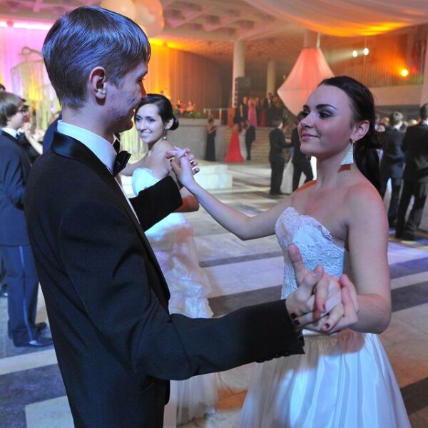 Новогодний бал у Серебрякова