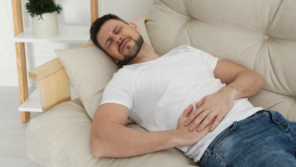 Как определить аппендицит: симптомы и признаки аппендицита у женщин ...