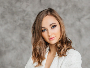 Влада Николаева