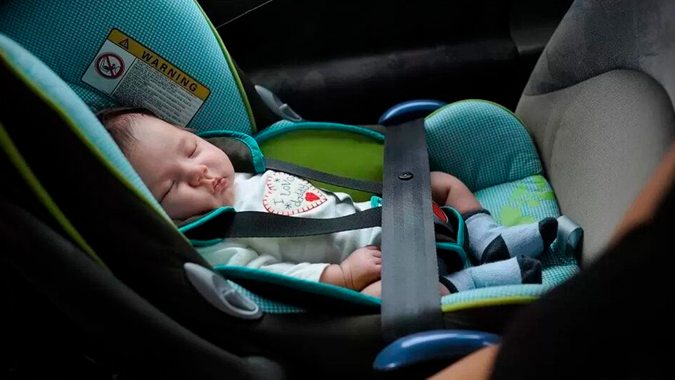 10 лучших автолюлек для новорожденных в 2025 году