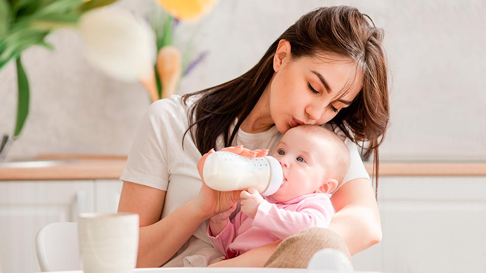 10 лучших безлактозных смесей для новорожденных в 2025 году