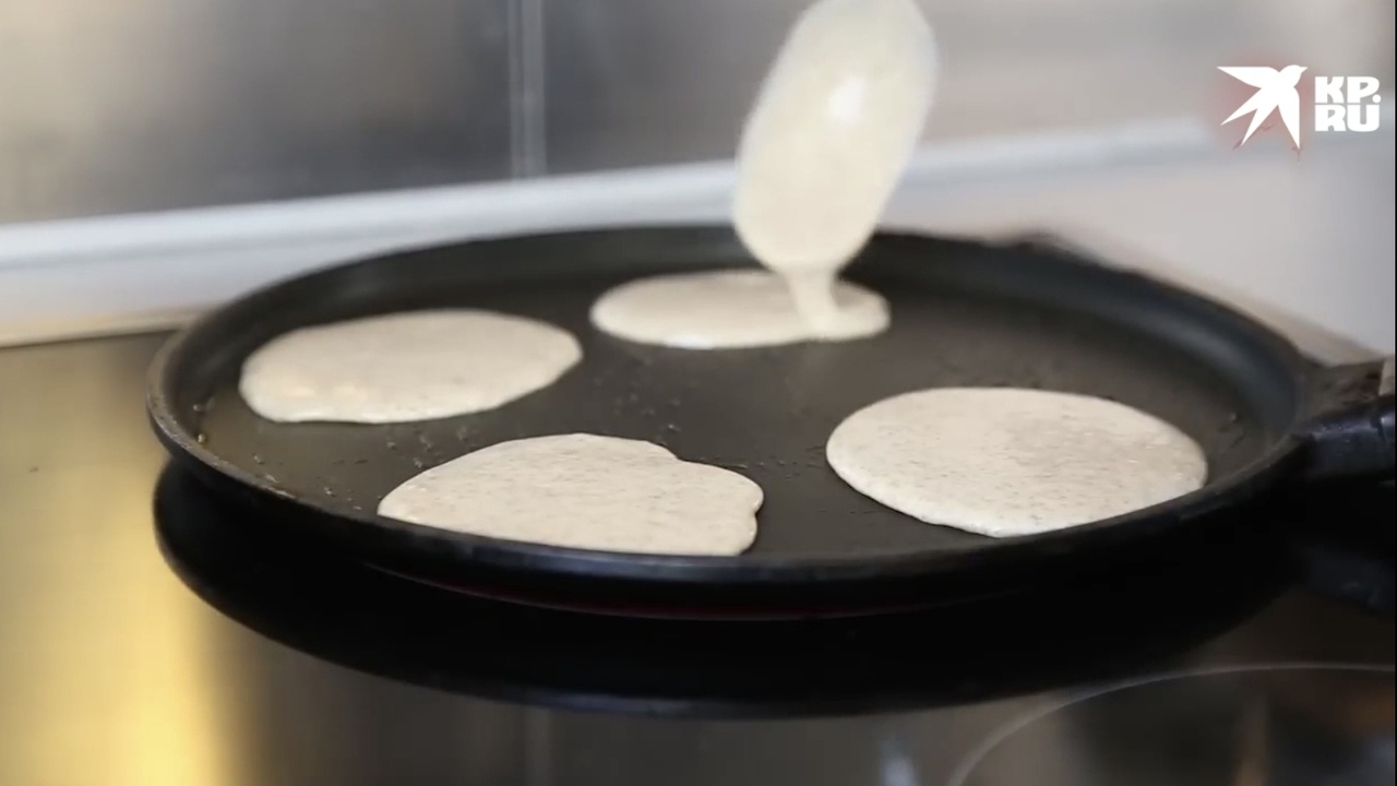 Жарим оладьи