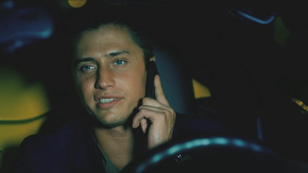 Павел Прилучный вместе с любовницей Мирославой Карпович и детьми отдыхает в Крыму