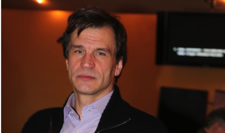 Время и место похорон актера Дениса Карасева, звезды сериалов «Адмиралъ» и «Лето волков»