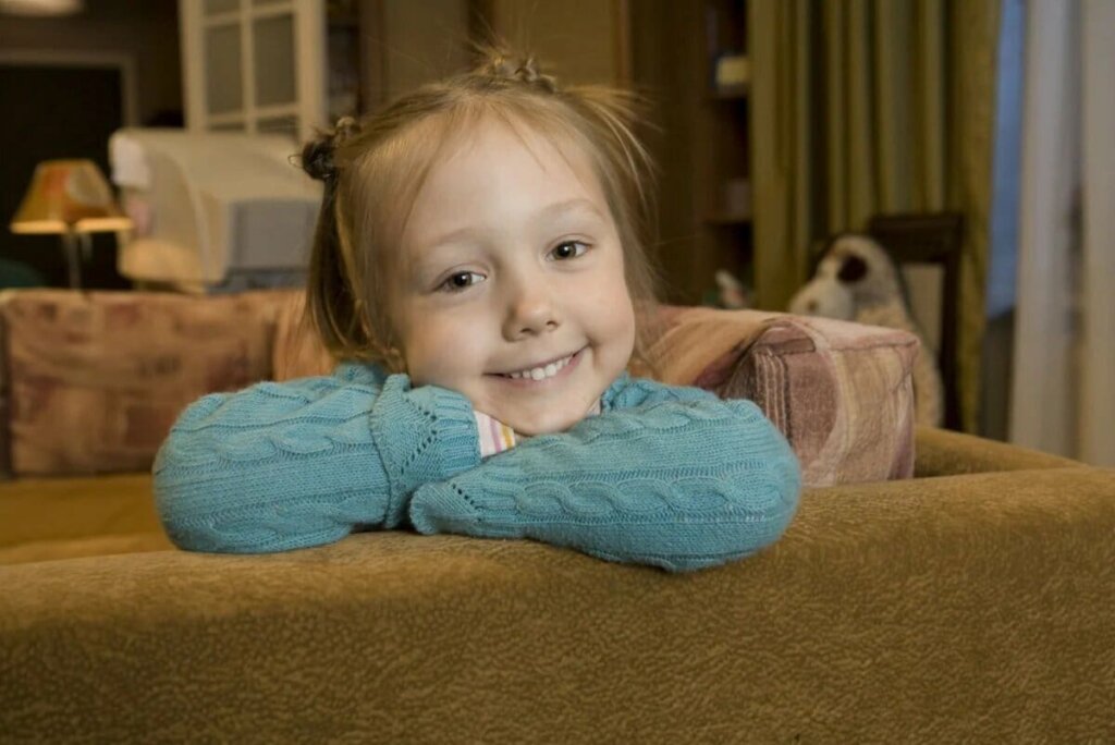 Время идет: Пуговка из «Папиных дочек» устроилась на работу