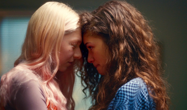 7 актуальных сериалов, которые помогут лучше понимать современную молодежь