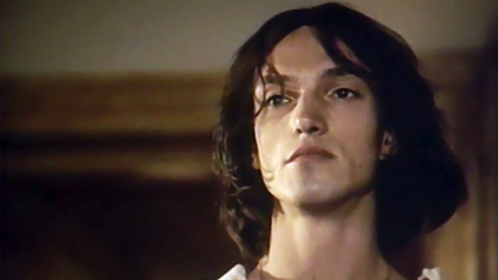 Парализованный красавец-актер Андрей Дубовский умер в нищете и полном забвении