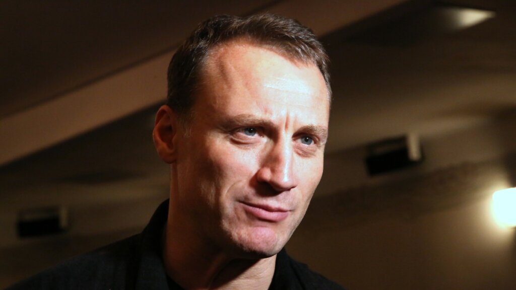 Известный режиссер ошарашил признанием о печальной участи сбежавшего из России Анатолия Белого