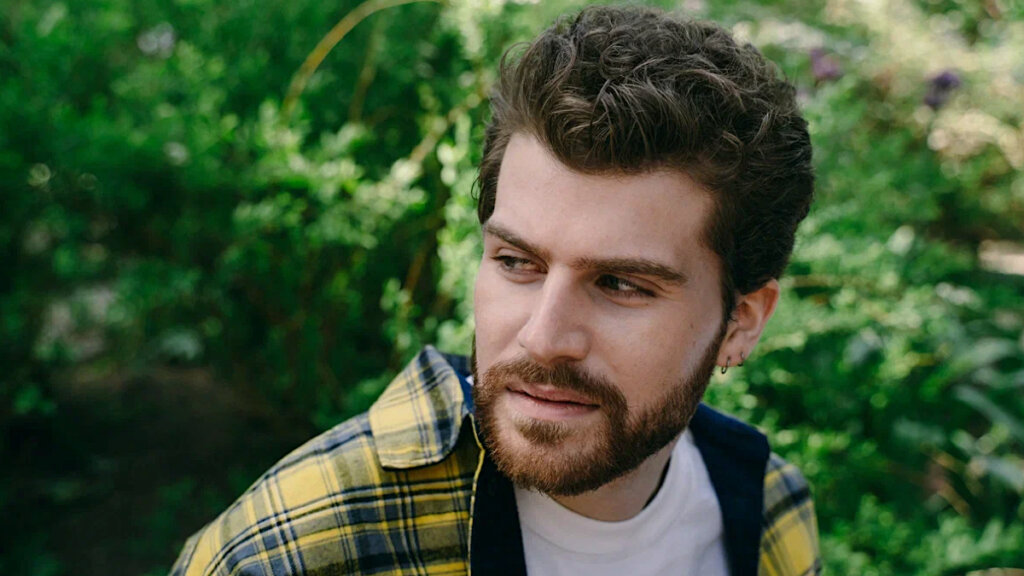 Сын Тины Канделаки займет место Серкана Болата в российской адаптации «Постучись в мою дверь»