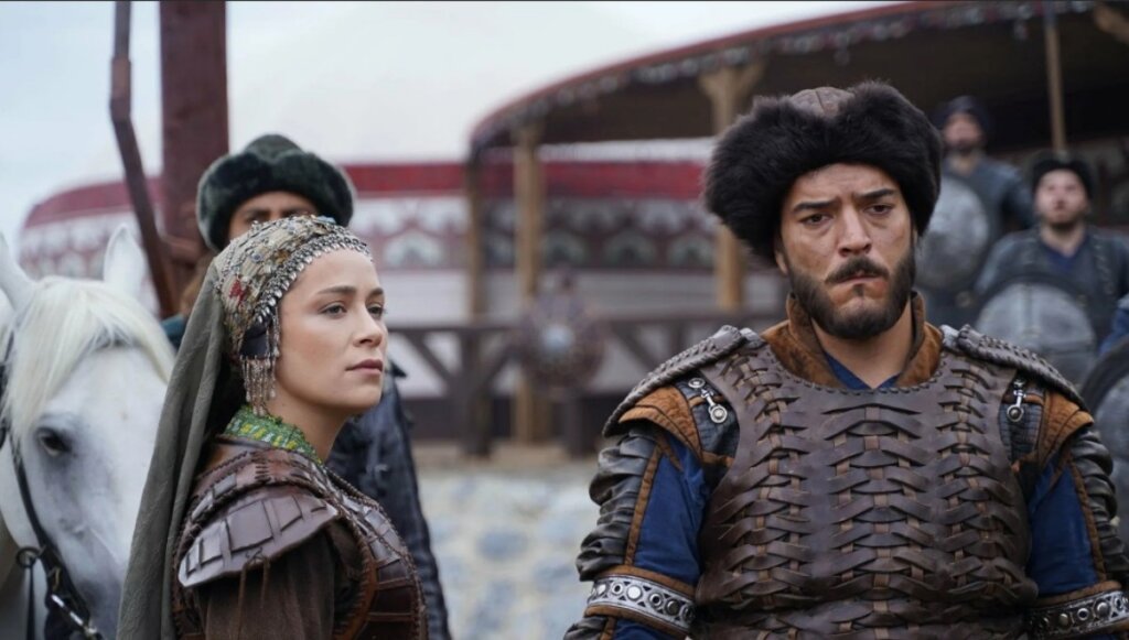 Супруги не только на экране: Джеркутай и Айгюль из сериала «Основание. Осман» решили пожениться