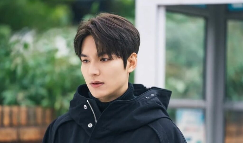 Ли Мин-хо напугал фанатов своим внешним видом