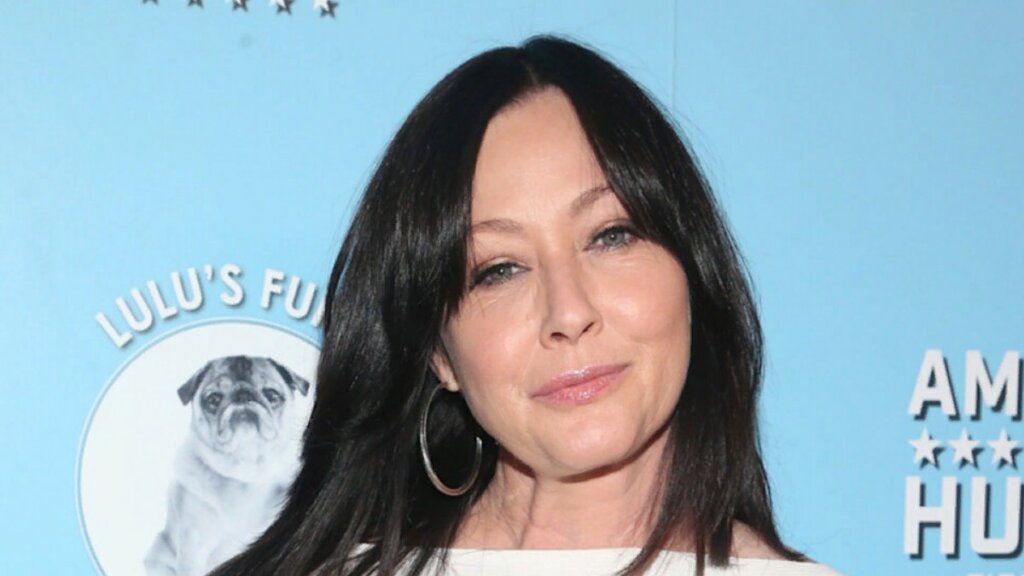 «Я еще не закончила жить»: Звезда «Зачарованных» Шэннен Доэрти рассказала о прогрессирующей онкологии