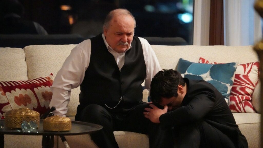 Новые спойлеры и тизер к 16 серии 2 сезона «Зимородка»: Корханы мстят Сейран, а Суна вновь с Абидином