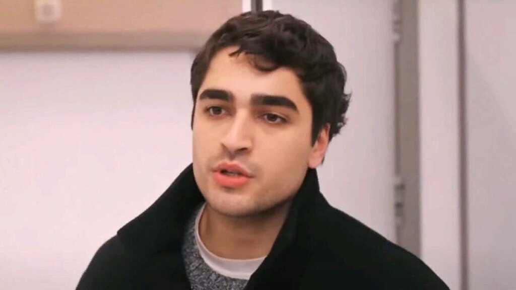 Зимородок кайя актер тату