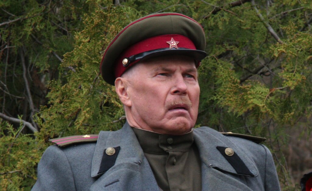 В семье звезды сериала «Дальнобойщики» Владимира Гостюхина произошло страшное горе