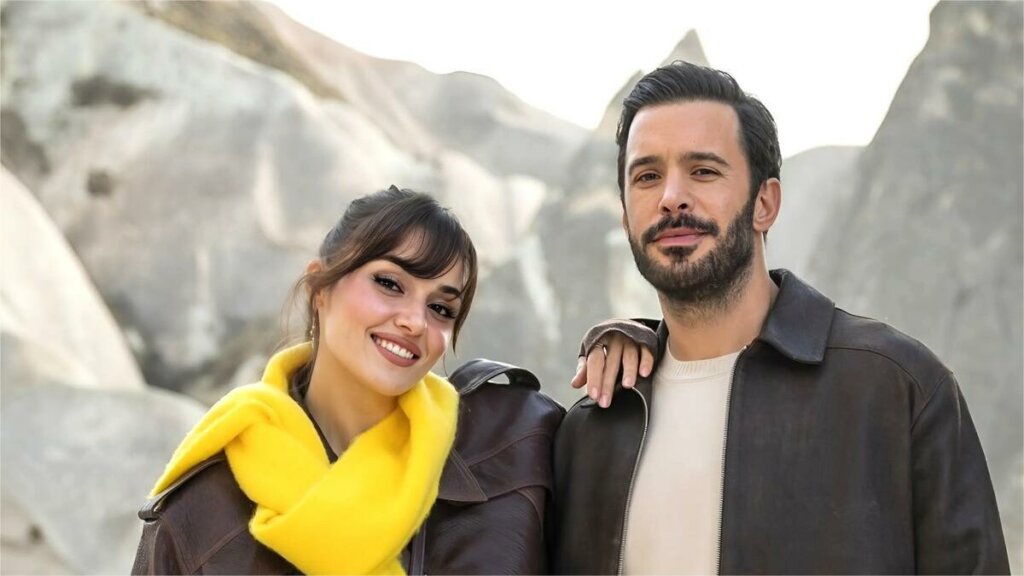 Барыш Ардуч и Ханде Эрчел в Москве: восхитились русской едой и признались в любви фанатам