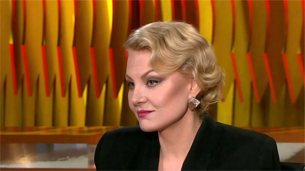 Рената Литвинова обнищала в Париже: вот что случилось