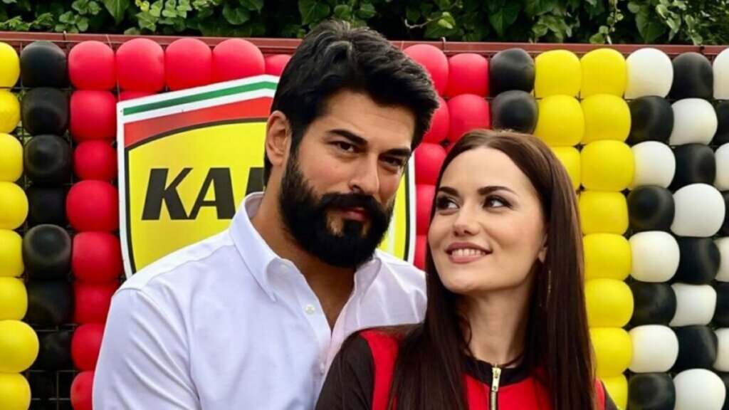 Бурак Озчивит трогательно поздравил жену с днем рождения и стал объектом критики