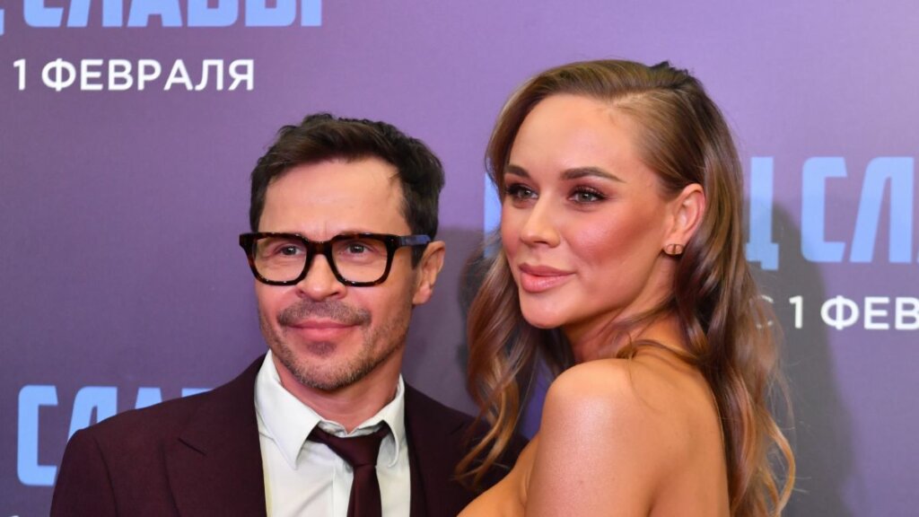 Павел Деревянко рассказал, как добивался Зою Фуць