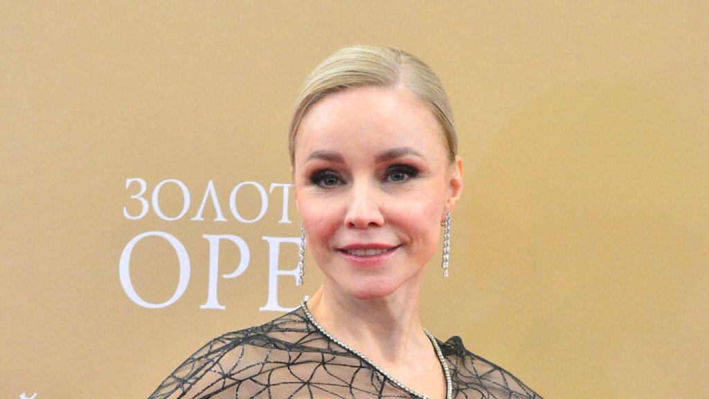 Порно әдемі купальник