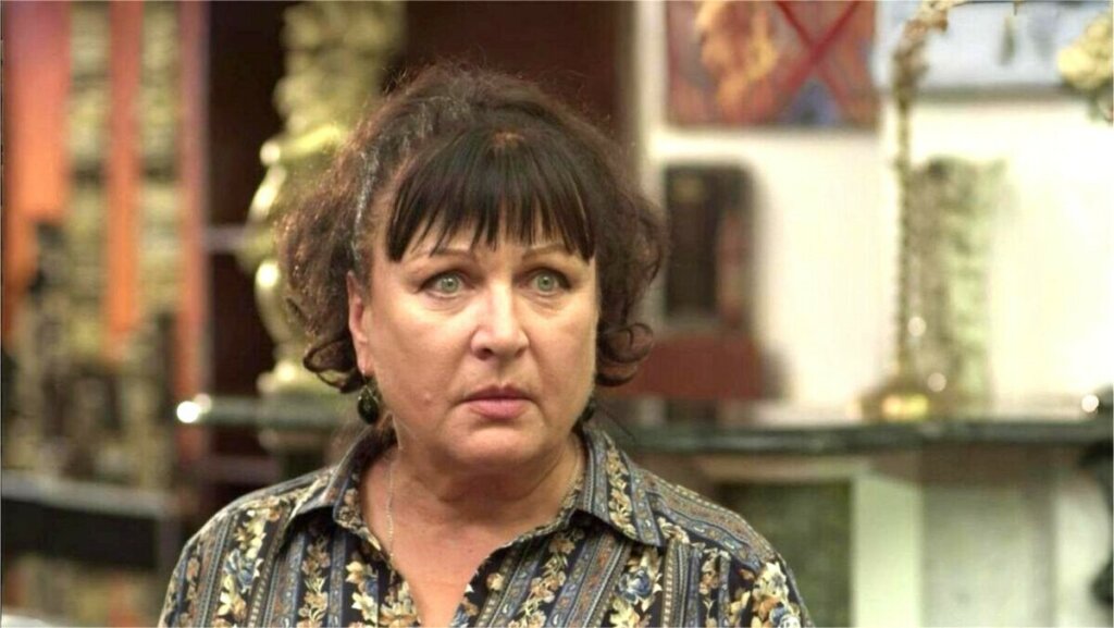 72-летняя звезда «Сватов» сбежала из больницы ради новогодних выступлений