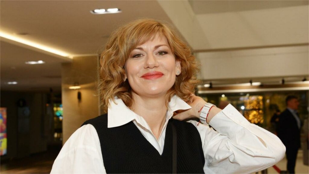 Елена Бирюкова показала редкое фото с бывшим мужем Климовой: «Влюблена 18 лет»