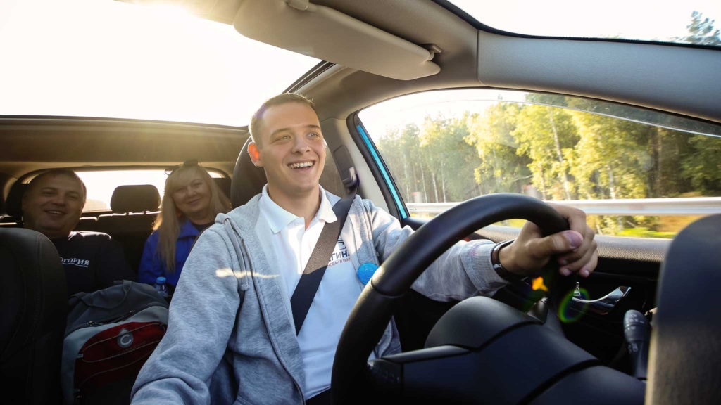 водитель за рулем