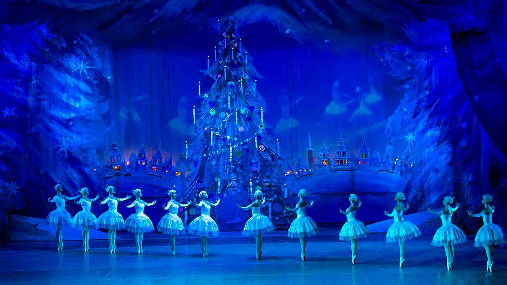 театр щелкунчик видео. балет щелкунчик la classique. <большой театр щелкунчик мышиный король. санкт-петербургский фестиваль балет щелкунчик. шоу авербуха щелкунчик.