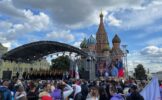 Паралимпийцев встретили на Красной площади гимном и триколором