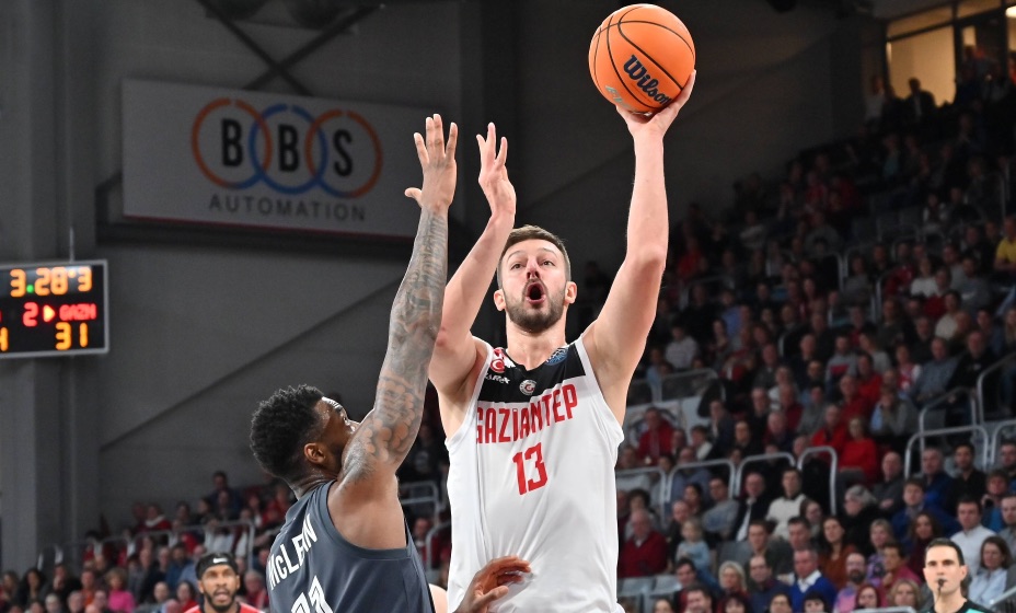 До перехода в АЕК Стеван Еловац играл за турецкий клуб «Газиантеп».
Фото: Global Look Press 