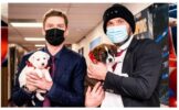 Игроки «Вашингтона» прибыли на матч против «Вегаса» с щенками из приюта