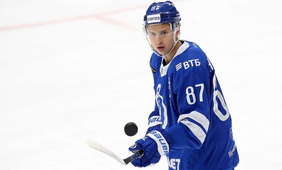 Шипачев заявил, что предпочитает забить гол, чем подраться с соперником. Фото: ХК «Динамо» Москва