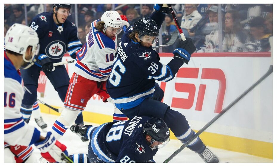 Артемий Панарин