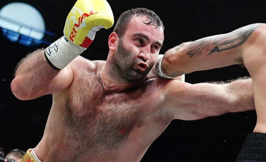 Мурат Гассиев победил соперника из Дании нокаутом. Фото: Соцсети