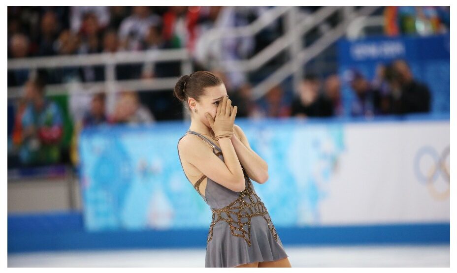 Аделина Сотников, фигурное катание