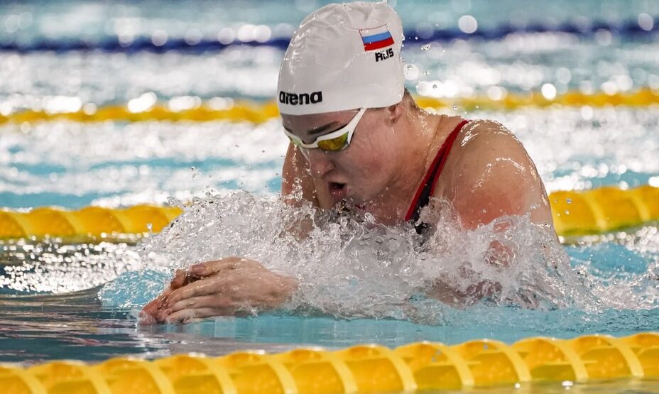 белоногофф объяснила переезд в РФ, фото глобал лук пресс