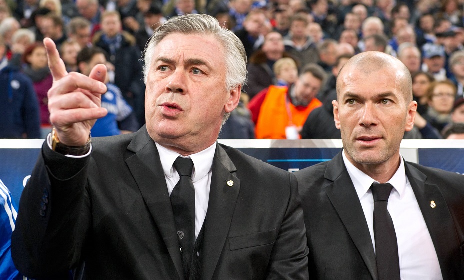 Trainer Carlo ANCELOTTI und Assistenztrainer Zinedine ZIDANE (vl/beideMAD) Fussball international UEFA Championsleague Saison 2013/2014, Achtelfinale Hinspiel: FC Schalke 04 - Real Madrid in Gelsenkirchen, Deutschland am 26.02.2014,
team manager Carlo Ancelotti and Assistant coach Zinedine Dine Zidane Vl beideMAD Football International UEFA Champions League Season 2013 2014 Eighth finals Leg FC Schalke 04 Real Madrid in Gelsenkirchen Germany at 26 02 2014